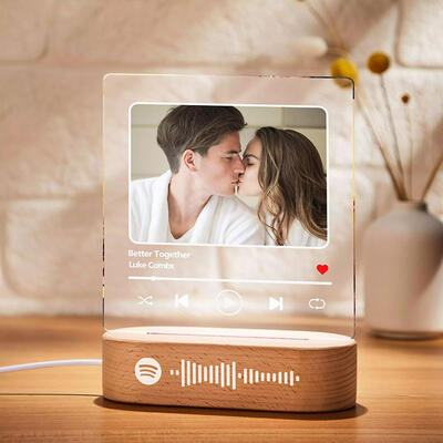 Lampada led con foto e titolo di canzone